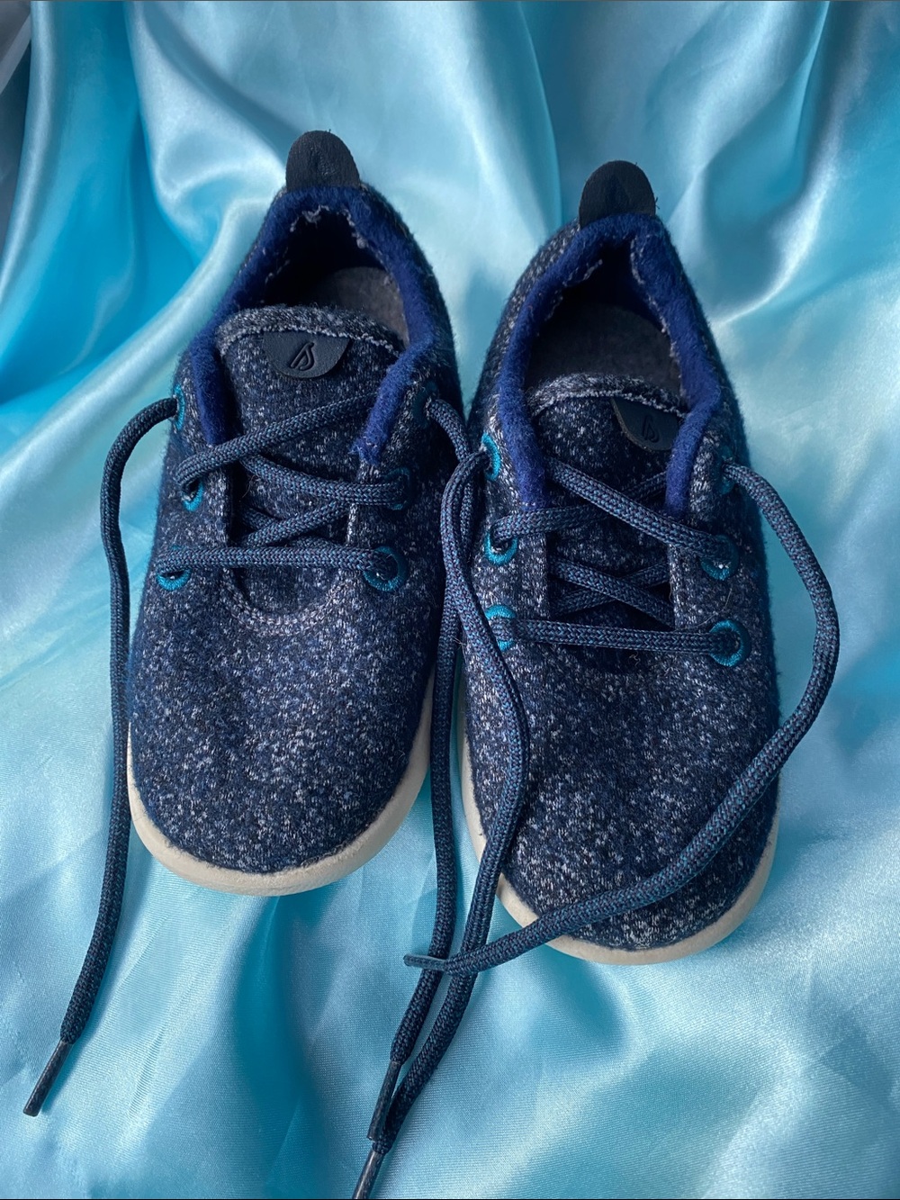 Allbirds Navy Blue Wool Runner Shors Sneakers